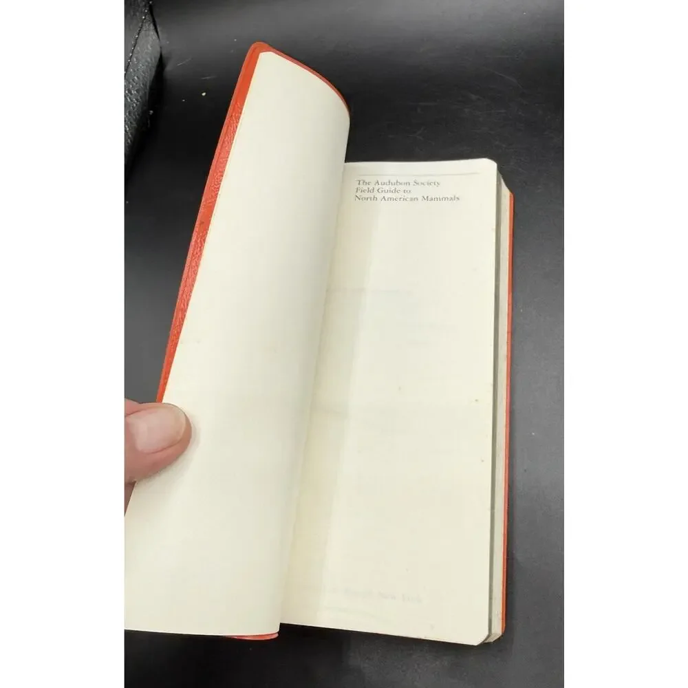 John O. Whitaker Jr. The Audubon Society Field Guide to North American Mammals
